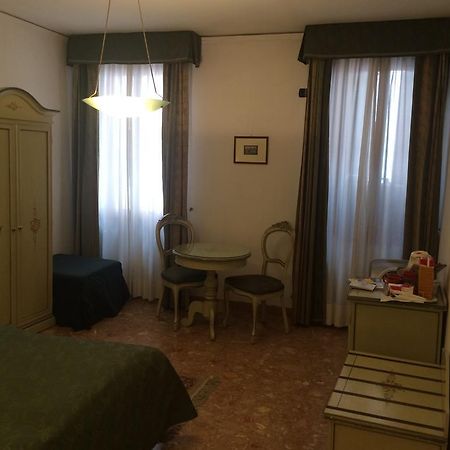 Ca Del Pozzo Hotell Venezia Eksteriør bilde