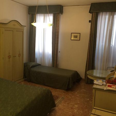 Ca Del Pozzo Hotell Venezia Eksteriør bilde